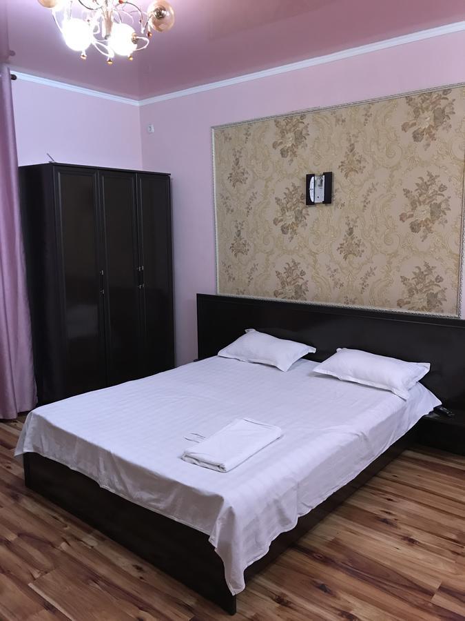 Hotel Prestizh Тараз Екстериор снимка